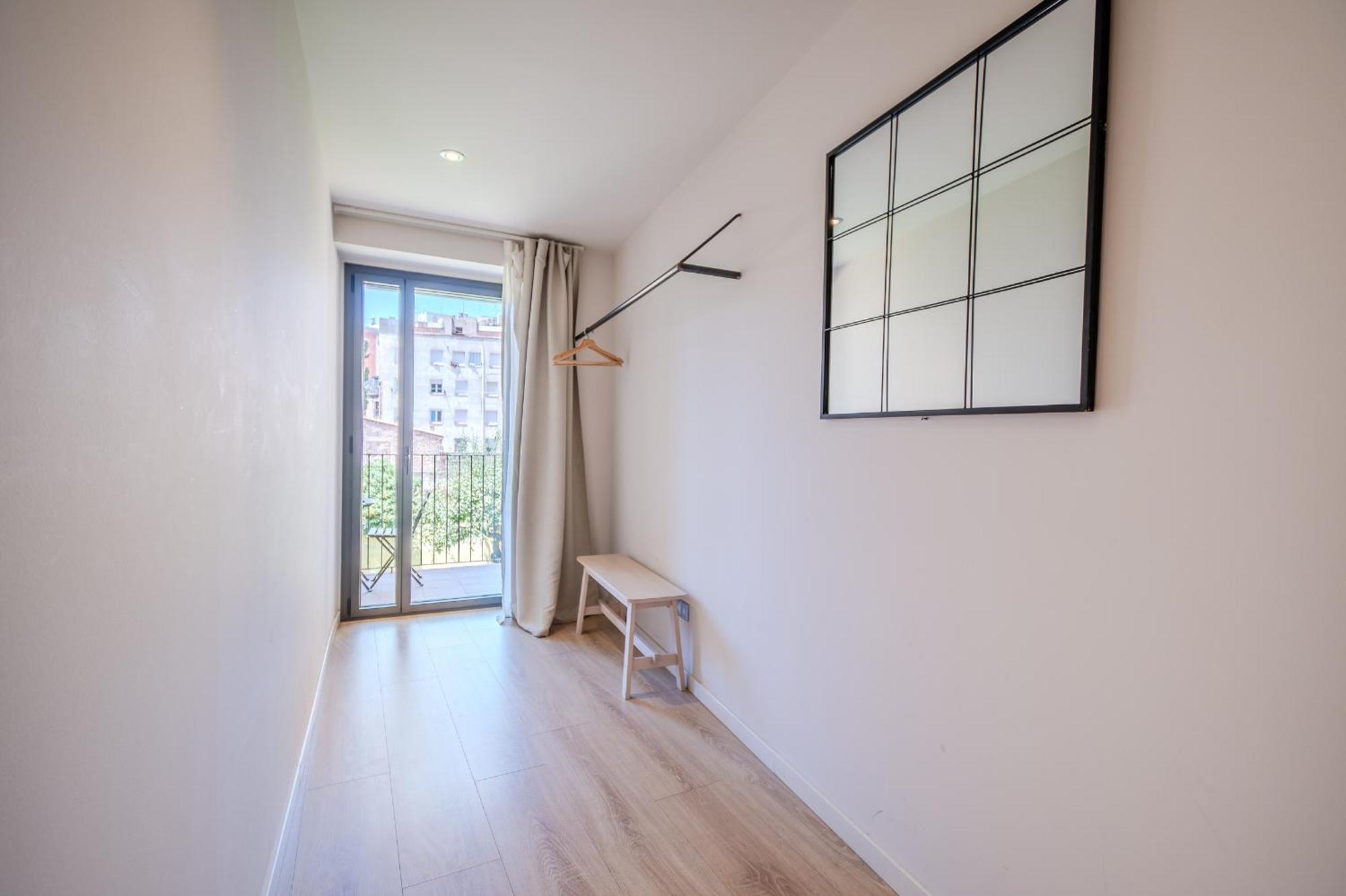 Flateli -Placa Catalunya 3-2 Girona Bagian luar foto